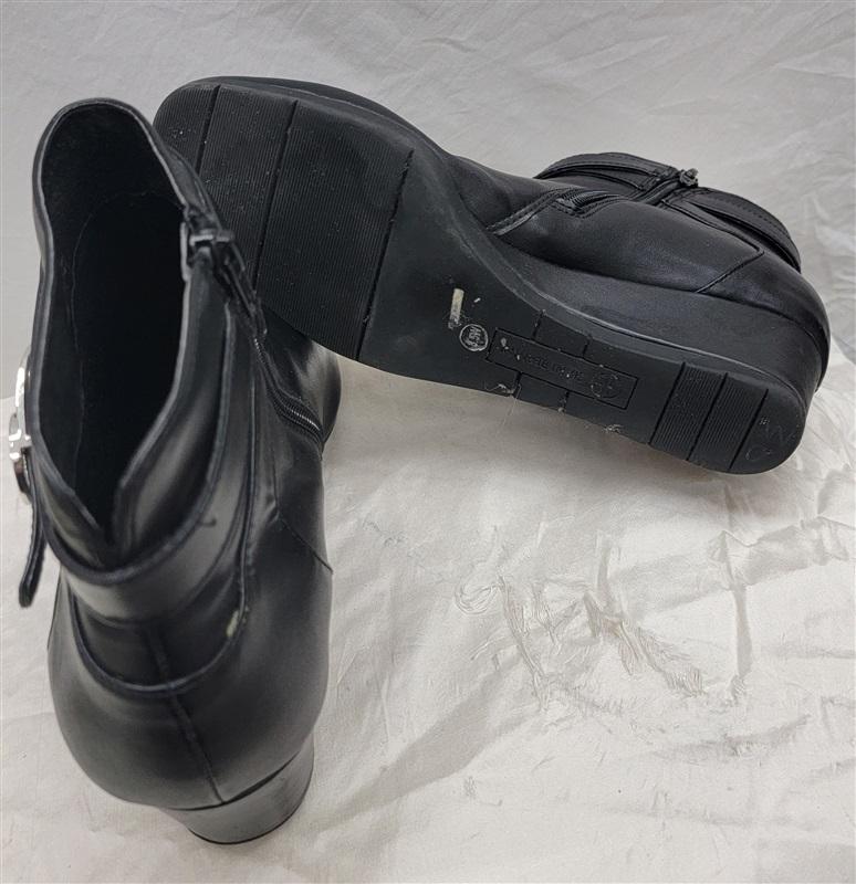 PO Giani Bernini 8.5W Ankle Strap Buckle Cherub Toe Wedge Zip-Up Booties 116974