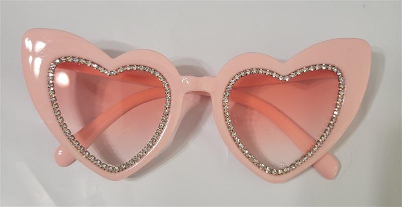 NWT Foster Grant Pink Heart Rhinestone Sunglasses UV400 Protection 118201