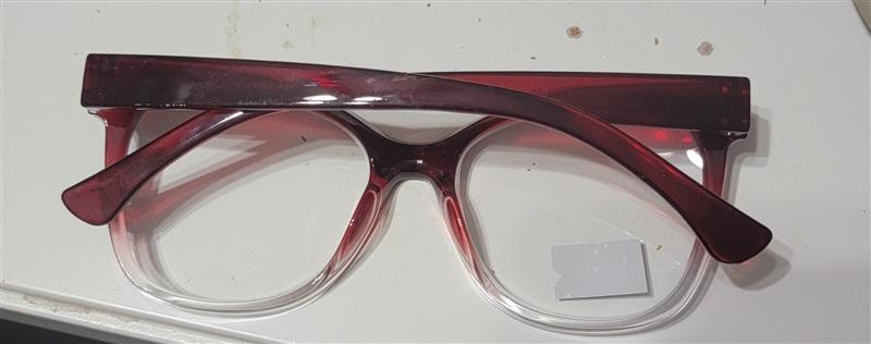 Max Studio Red Ombre Tortoise 2.0 Square Skinny Frame Reading Glasses 120460
