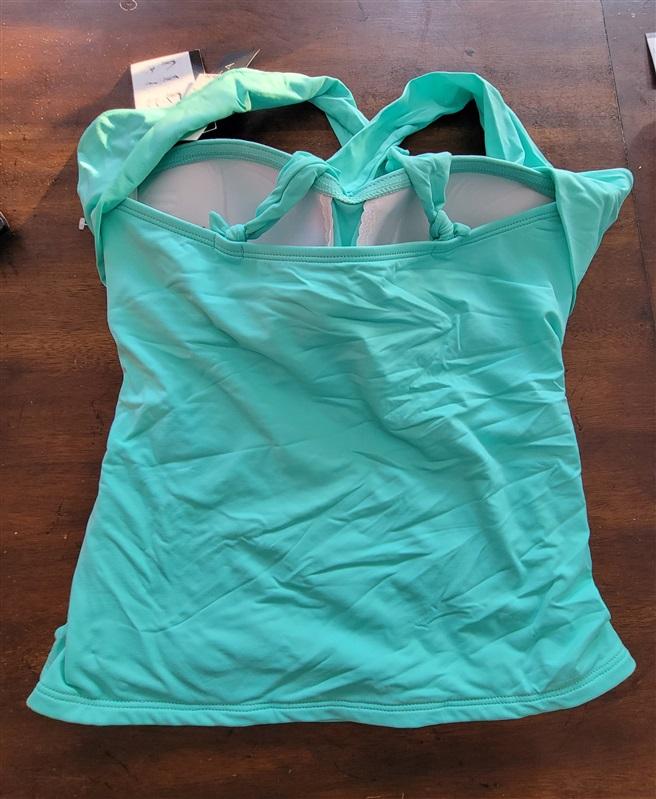 NWT La Blanca Island Goddess SZ 6 Halter Bandeau Tankini Swim Top green 123244