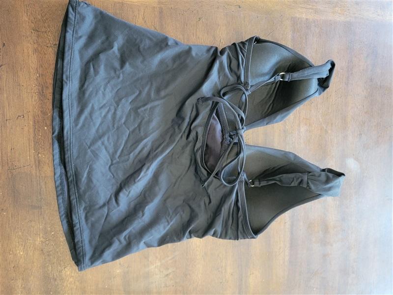 NWOT La Blanca SZ 6 Island Goddess Black Tie Back Tankini Swim Top 123719
