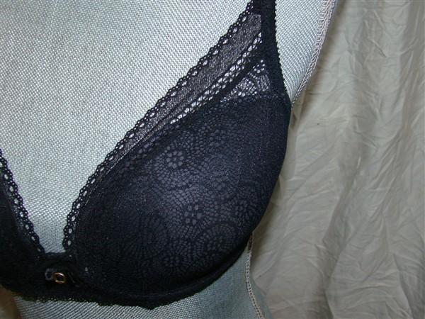 NEW Chantelle 32DDD Festivite Contour Plunge Bra 3682 Black Lace 123728