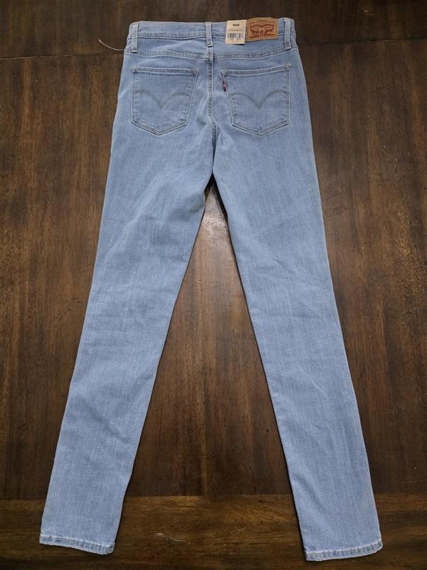 NWT Levis 26x30 311 Shaping Skinny Mid Rise Jeans Light 124166