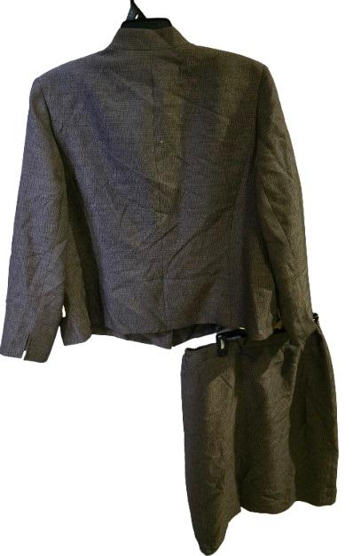NWT Le Suit 22 Stand Collar 4 Button Jacket & Pencil Skirt Bark Brown 125407