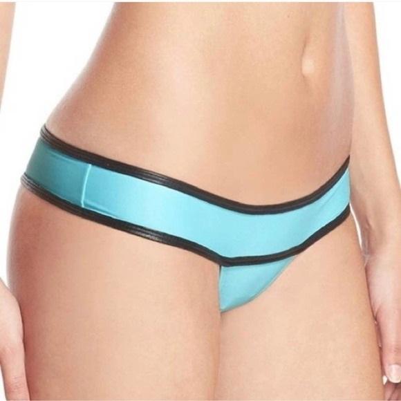 NWT Pilyq PQ Dreamy Blue Colorblock M Banded Full Bikini Swim Bottoms 125408