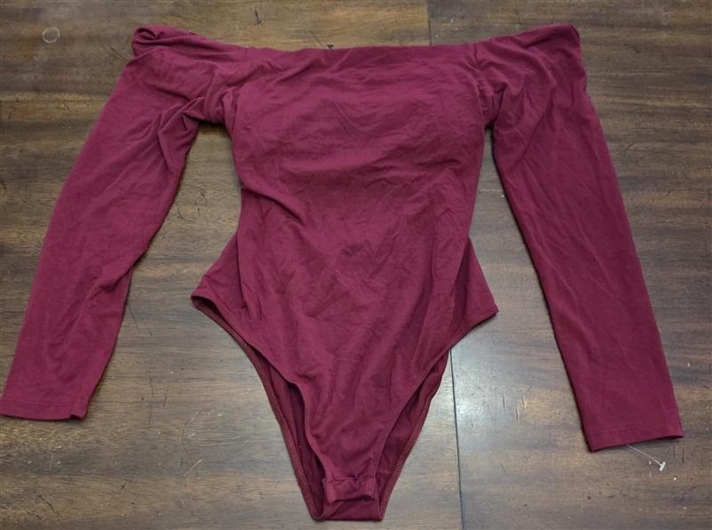 NWOT LUSH L Long Sleeve Bodysuit Off Shoulder Cut Out Sammi 125430