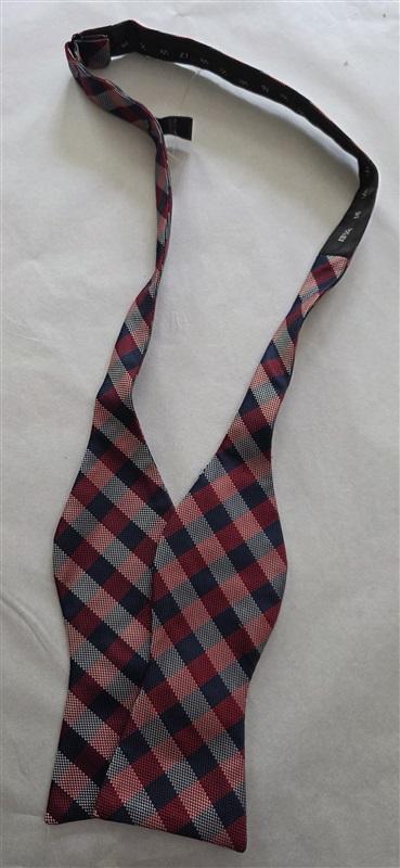 NWT Izod Red Blue White Plaid Bow Tie Formal Classic Style 125784