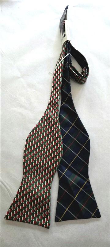 NWT Izod Plaid & Santa Bow Tie Formal Classic Style 125787
