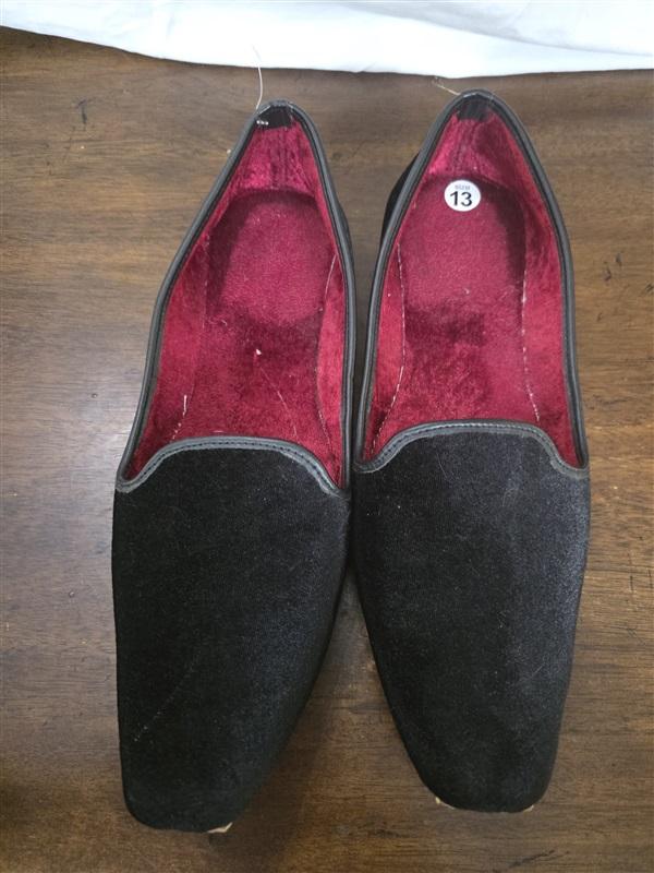 Black Velvet Sultan's Curled Toe Slippers 10 Men Women 12 126243