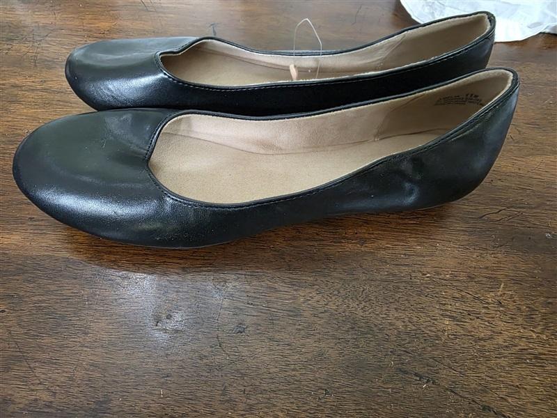 NWOT Kim Rogers 11 Amelia Black Faux Leather Flats 126256