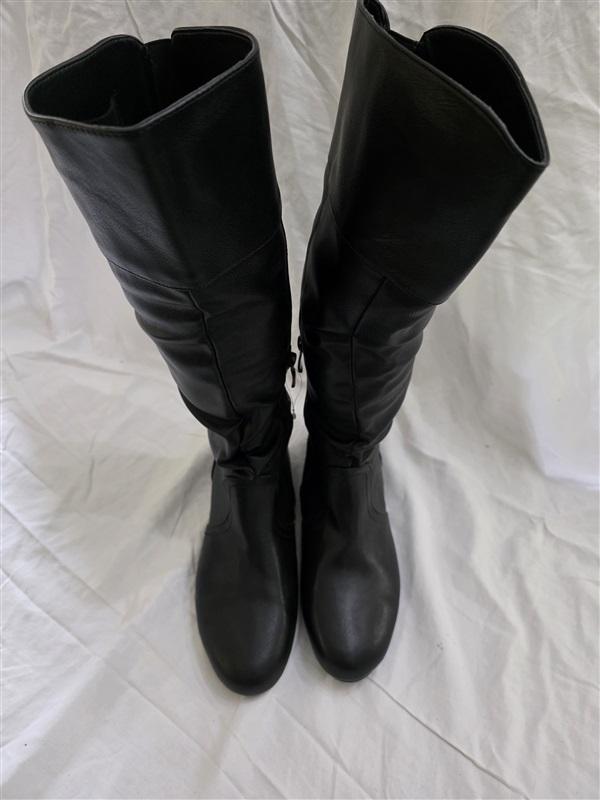NWOT ETC 7 Slouchy Side Zip Knee High Boots Black 126298