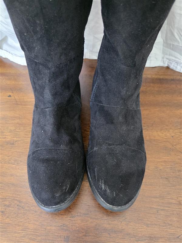 NWOT American Eagle 8 Over The Knee Boots Faux Suede Black 126300