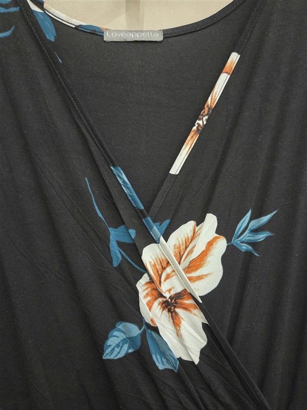 NWOT Loveappella 2x Surplice V neck Maxi Dress Black Floral 126384