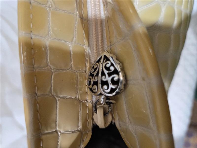 Vintage Brighton Cher Croco Hobo Shoulder Bag Vanilla Leather 126656