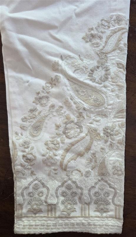 NWOT Soft Surroundings 12 Ultimate Cropped Embroidered Jeans Cream 127035
