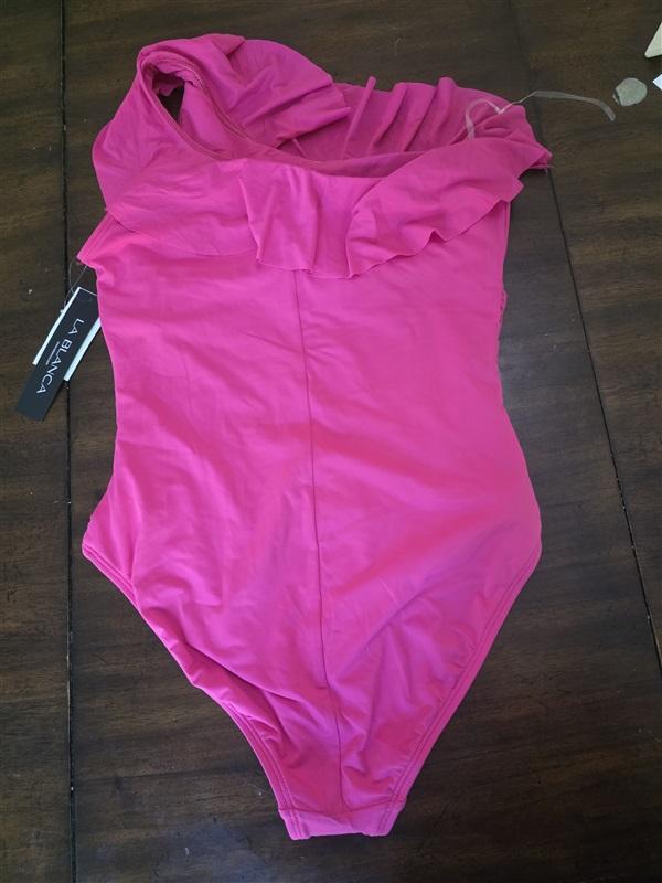 NWT La Blanca 12 Island Goddess 1 Shoulder Ruffle 1PC Swimsuit Pink 127088