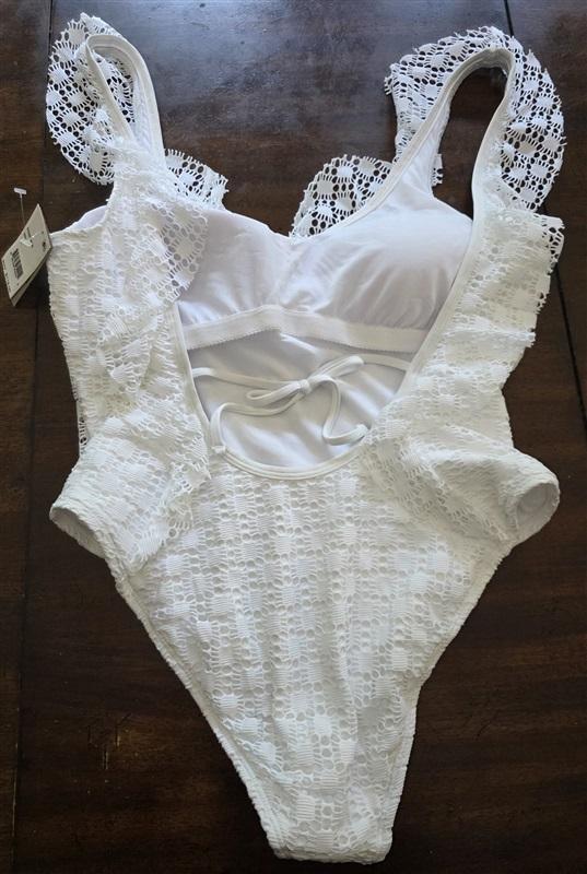 NWT Kenneth Cole XL Ruffle Neck Crochet 1PC Swimsuit 127127