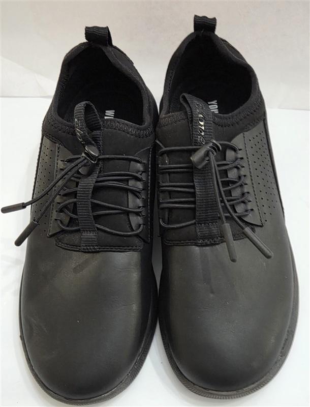 NWOT Clove 6.5 Classic Nursing Tennis Slip Resistant Shoes Black 127488