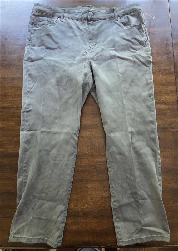 NWOT Gloria Vanderbilt 18W Bridget Ankle Gray Distressed Jeans 127567