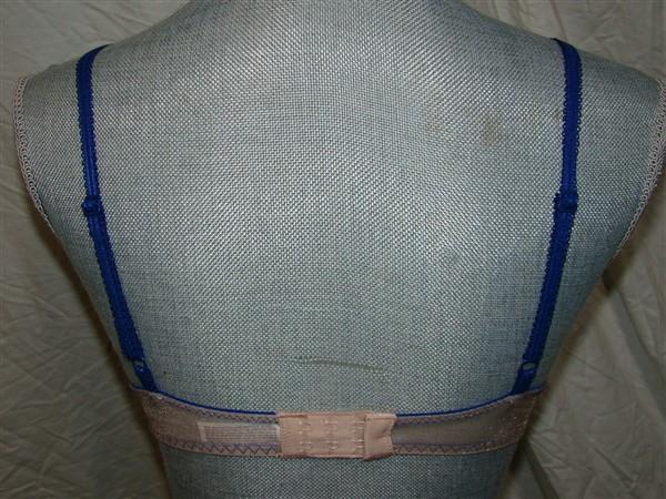 NWT b.tempt'd Wacoal 32C b.provocative Underwire Bra 951222 Blue 127980