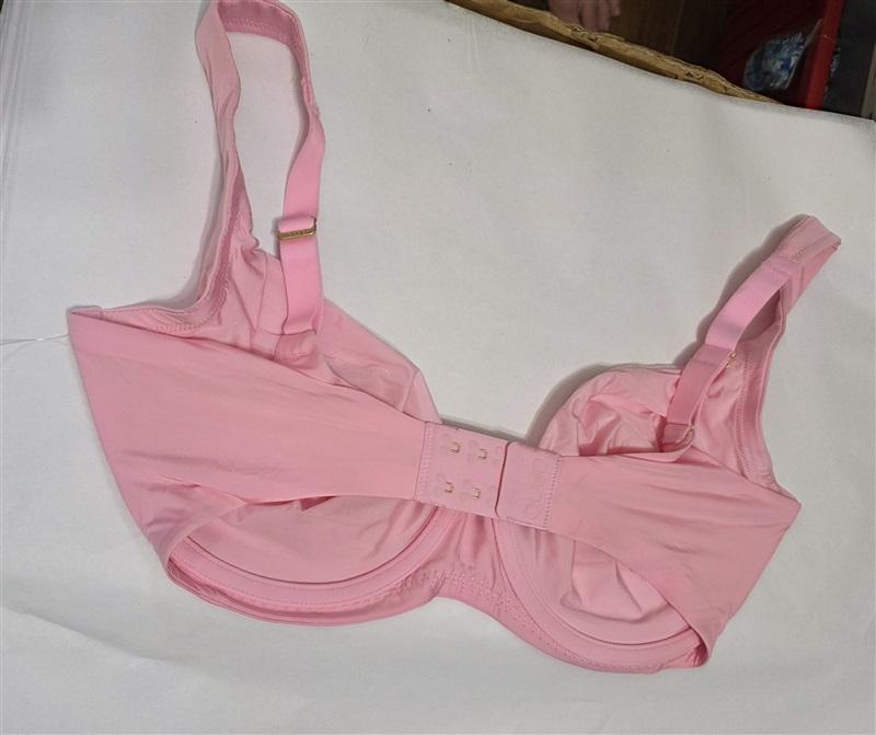 NWOT CUUP 42D The Scoop Pink Microfiber Underwire Bra 128053