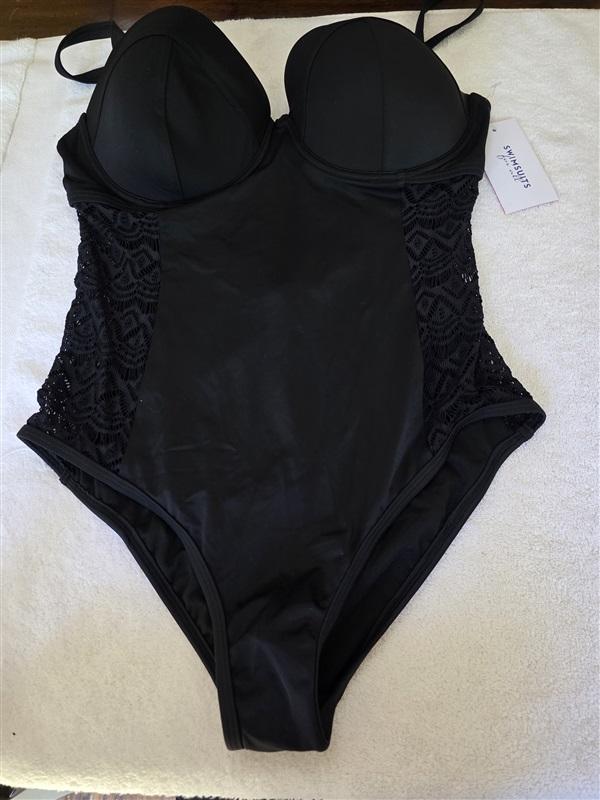NWT Swimsuits For All 14 Black Crochet Insert Underwire 1PC Swimsuit 128428