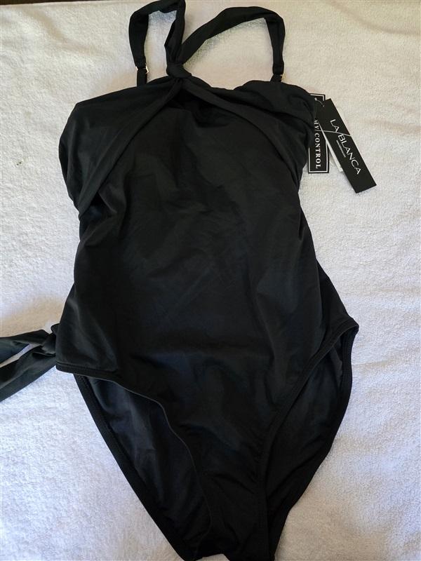 NWT La Blanca 6 Island Goddess High Neck 1PC Black Swimsuit 128501