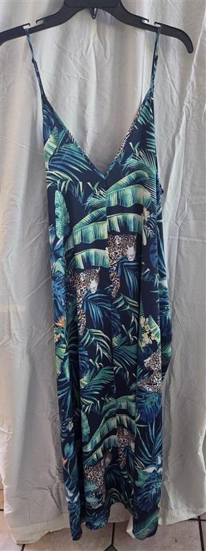 NWT Van Winkle 1X Jungle Cheetah Satin V-Neck Sleeveless Maxi Chemise 128593