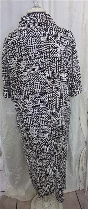NWT NOTTIBIANCHE L Short Sleeve V-Neck Linen Blend Kaftan Dress Geometric 128653