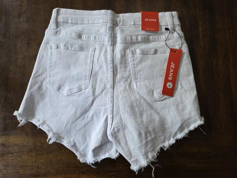 NWT Jeans 4 Distressed White Bermuda Jean Denim Shorts 128806