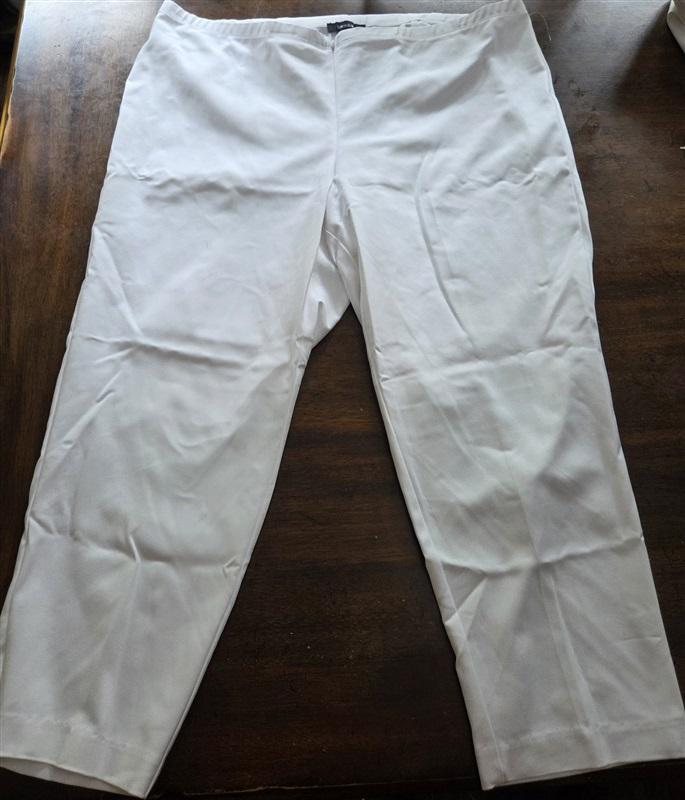 NWT Karen Kane 22W Plus Lifestyle Zip Hem Pants White 128989