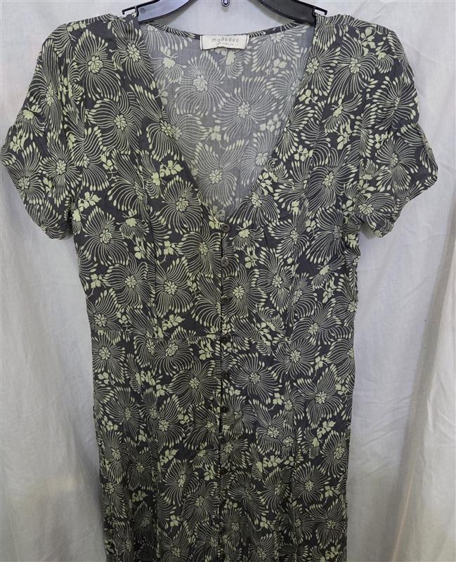 NWT Mododoc S V Neck Floral Maxi Dress Green Gray 129099