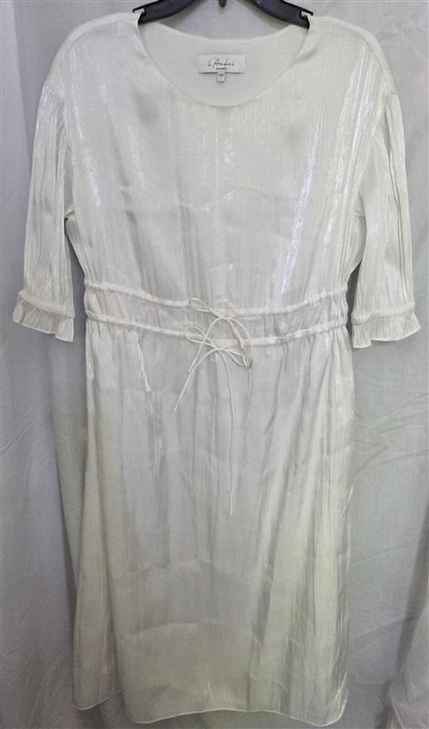 NWOT L' Acadamie S Iridescent White Cinch Waist Dress 129135