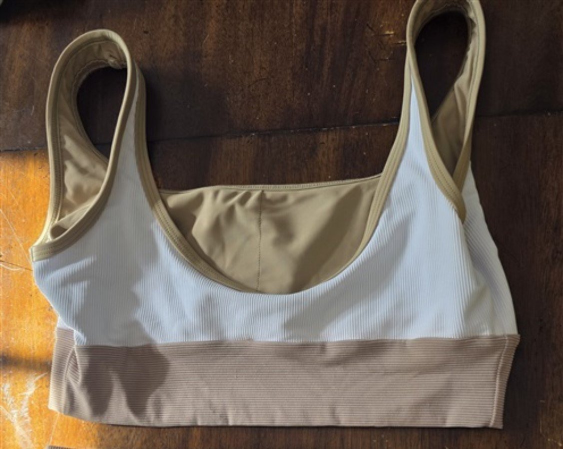 NWOT Lain Snow Hawaii L Kiawah Coconut Tan White Bikini Top 129268