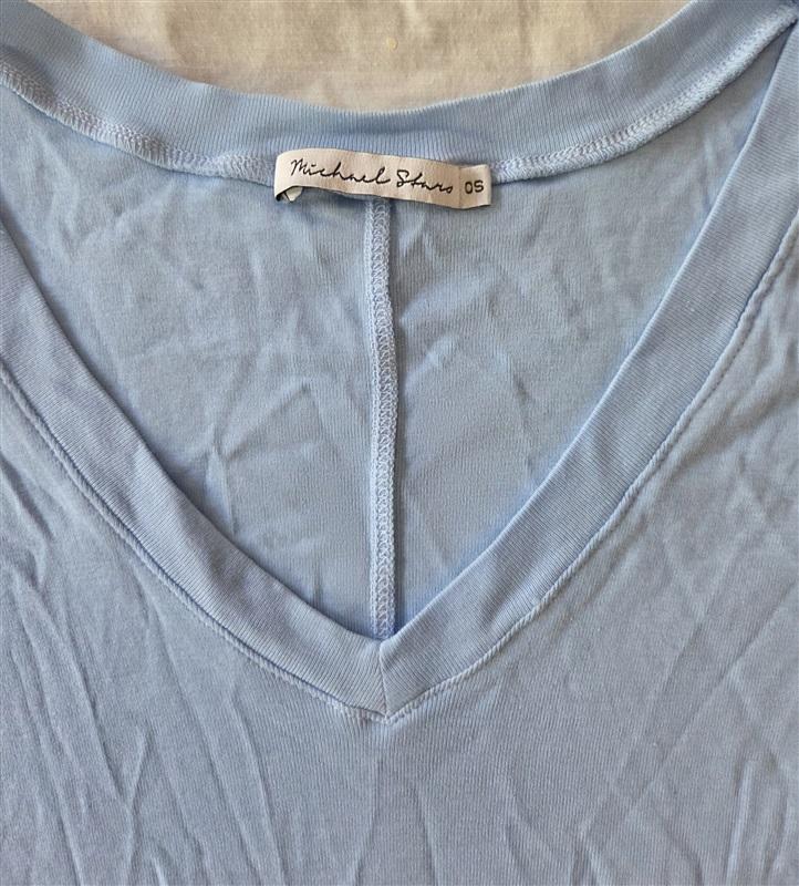 NWOT Michael Stars OS V Neck Short Sleeve T Shirt Blue 129328