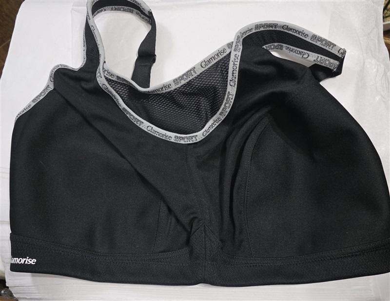 NWOT Glamorise 46F No Bounce Cami Sports Bra 1066 Black Gray 129374