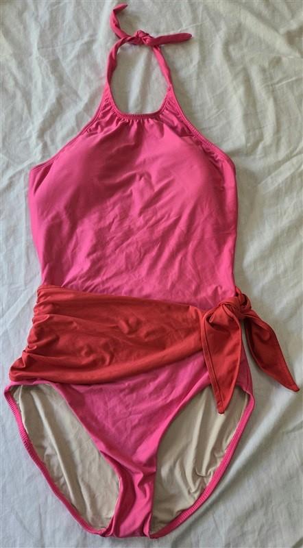NWT HERMOZA 6 Pink Genevieve High Neck Halter Sash Tie 1PC Swimsuit 129405