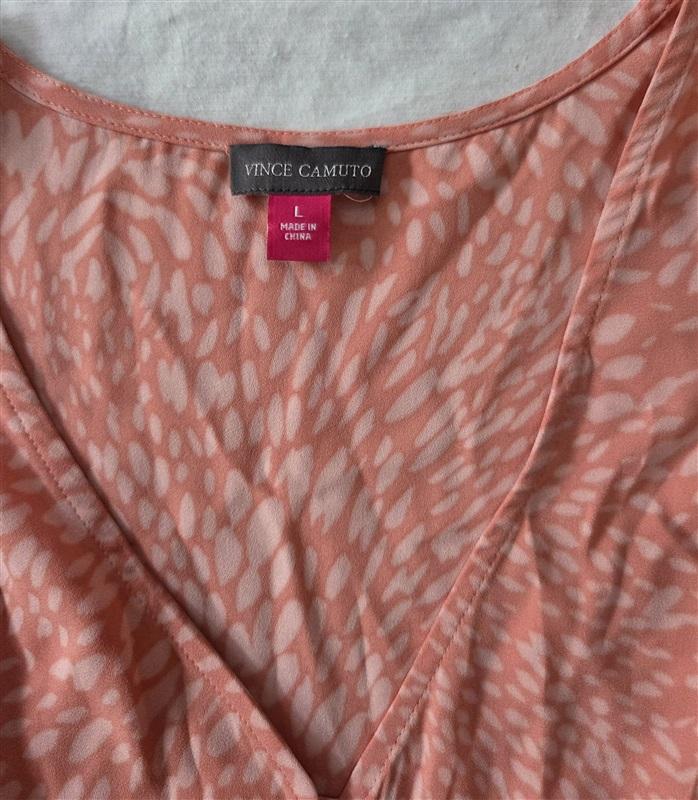 NWT VInce Camuto L Button Up V Neck Flutter Sleeves 129449