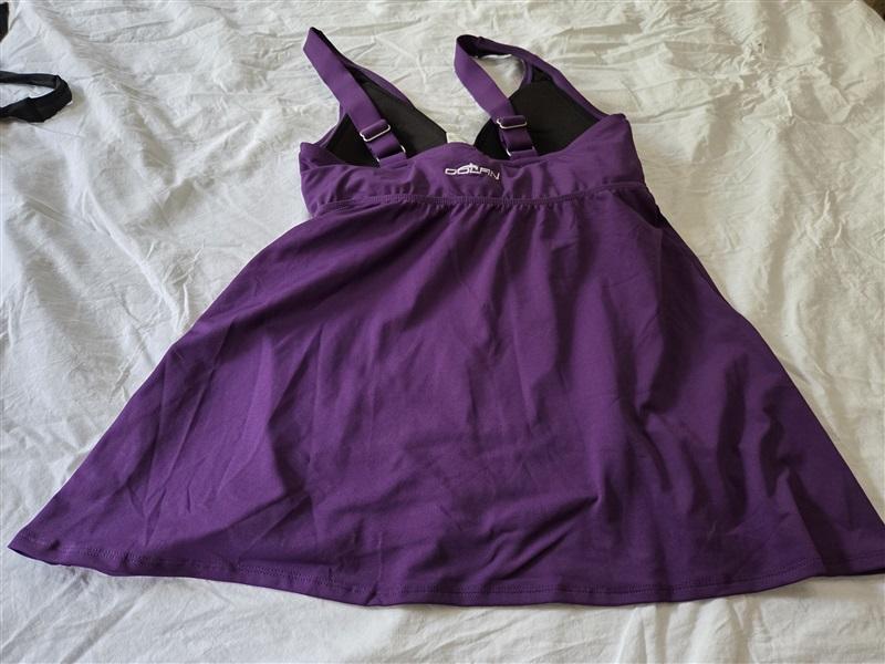 NWOT Dolfin M Aquashape Solid Tankini Top Purple 129533
