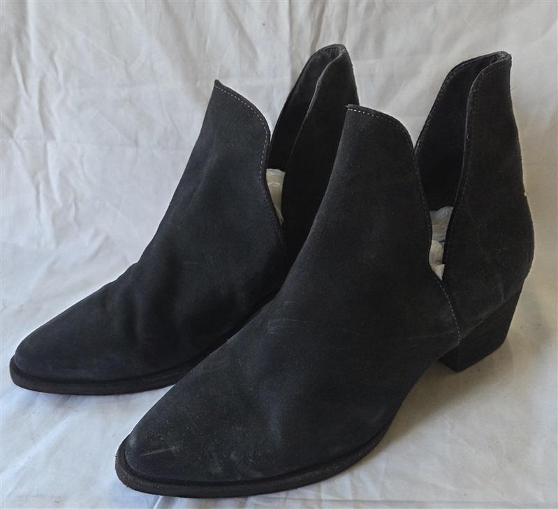 PO Free People 8 Charm Boots Double V Blue Suede Booties 129940