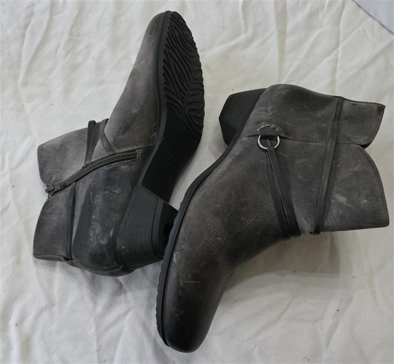 NWOT ABEO 10 Maya Metatarsal Gray Bootie BIO System Nancy 131483