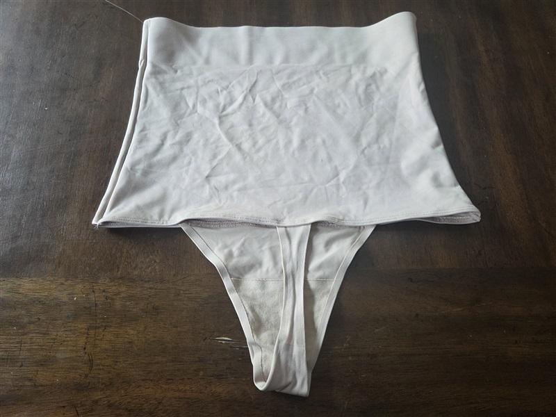 NWOT Miraclesuit XL Comfy Curves High-Waist Thong Shaper 2528 Beige 131578