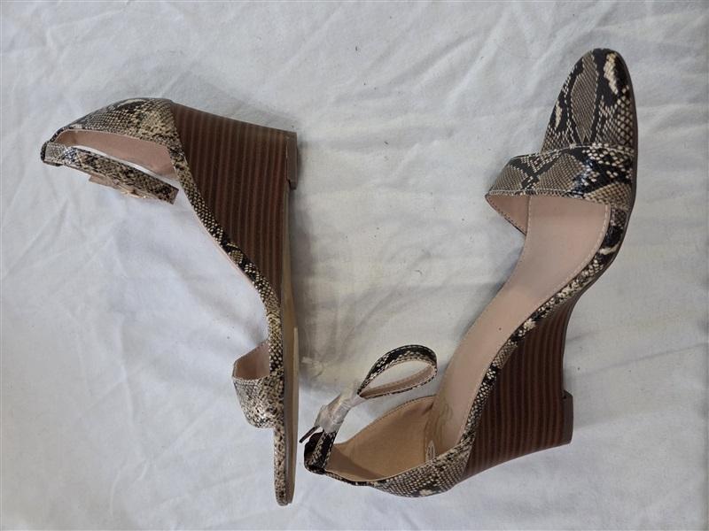 NWOT New York & Company 7.5 Faux Snake Wedge Heel Sandal 131708