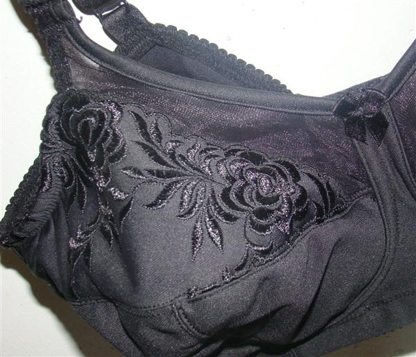 NWT Elila 48E Jacquard Soft-cup Front Hook Longline Bra 5415 Black 131769