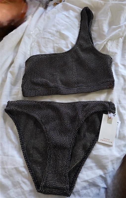 NWT Good American S/M ALWAYS FITS 1 Shoulder BIKINI TOP Bottom Black Gold 132428