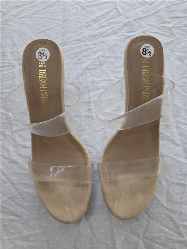 NWOTD Dream Pairs 8.5 Clear Heel & Strappy Sandal 132517