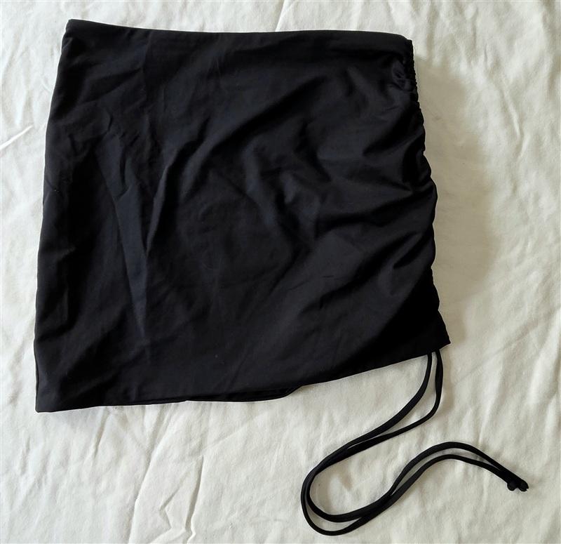 NWOT L Space M Tessa Brooks Isla Skirt Black Tie Side 133328
