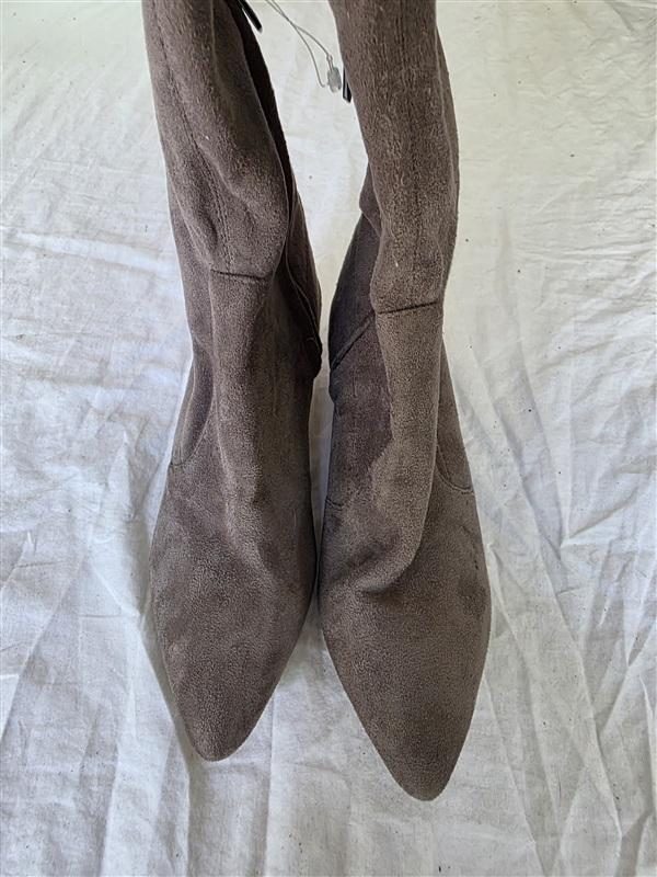 NWOT Sam Edelman 7 Knee-High Boots Tie Back Taupe Faux Suede 134078