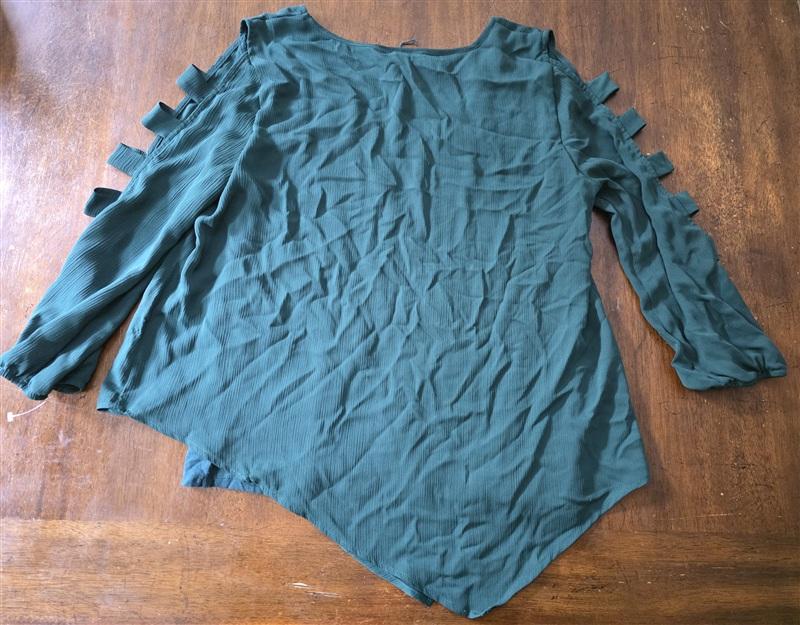 NWOT BCX Medium Teal Green Ladder Sleeve V Neck Overlay Blouse 134270