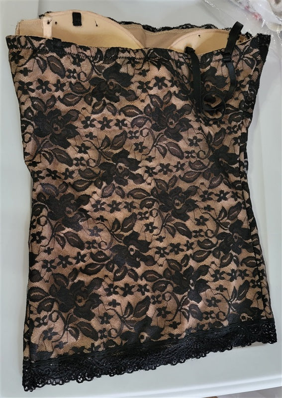 NWOT Black Fuchsia by Secret Lace M Strapless Underwire Shaper Black 101686